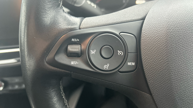 Vauxhall Corsa 1.2 SE 5dr Petrol Hatchback